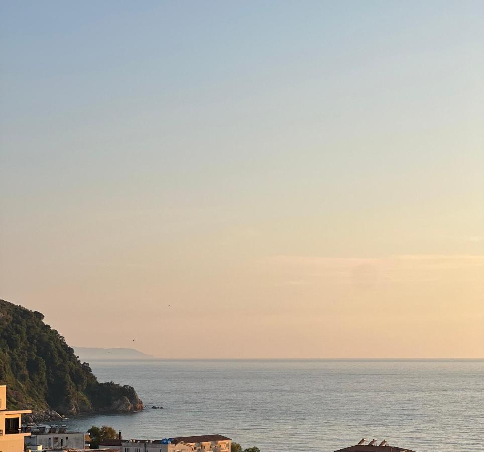 Kalesma Himare Apartment Luaran gambar