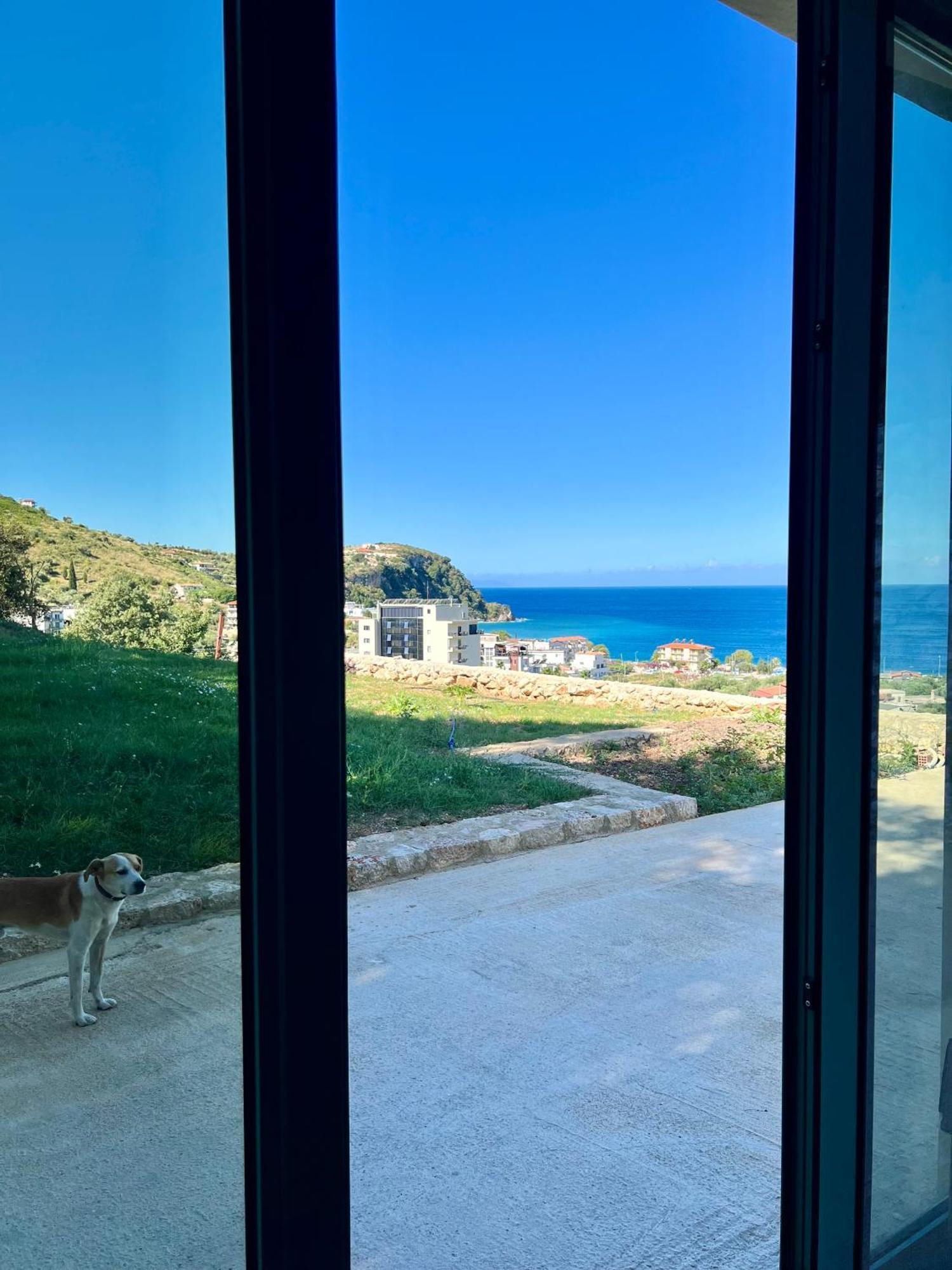 Kalesma Himare Apartment Luaran gambar