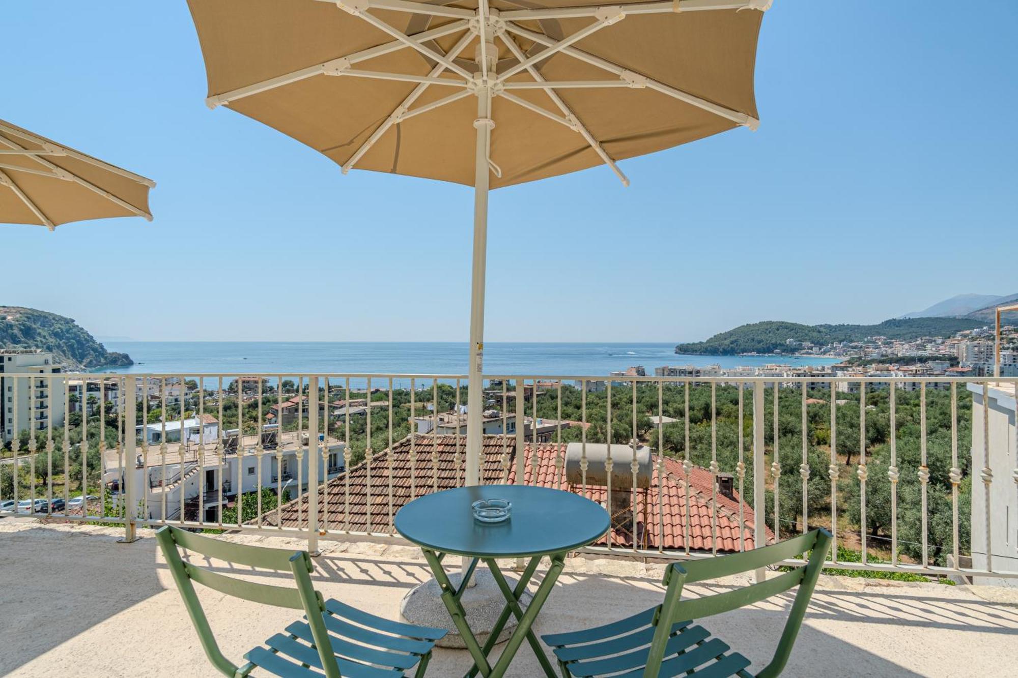 Kalesma Himare Apartment Luaran gambar