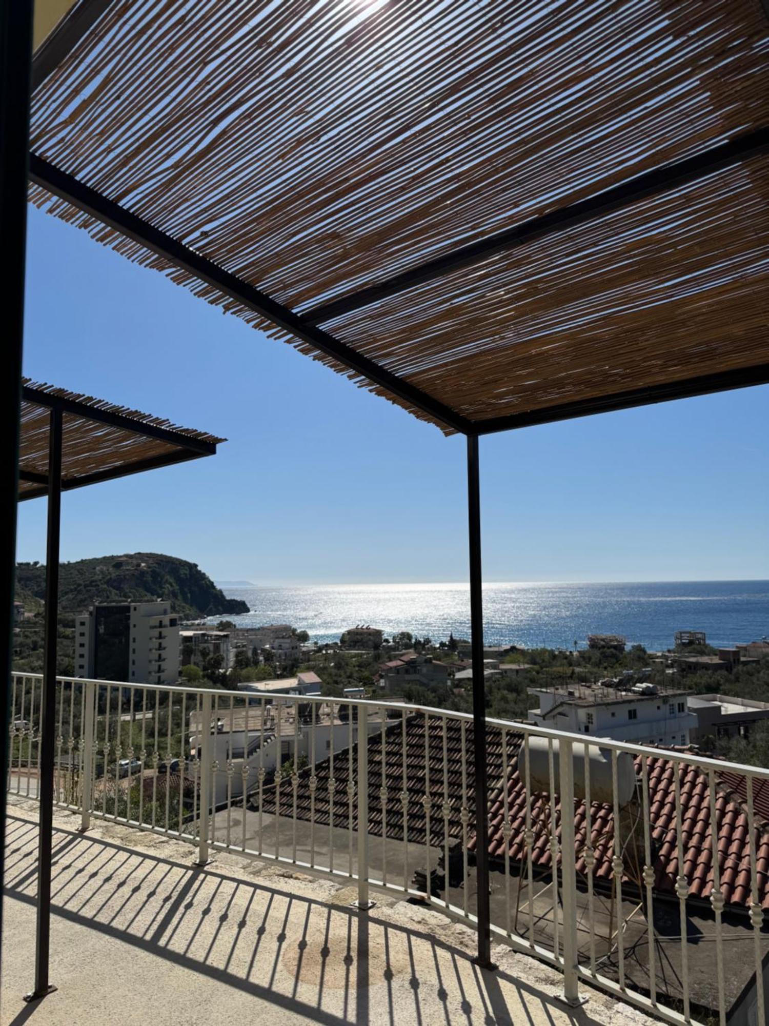 Kalesma Himare Apartment Luaran gambar